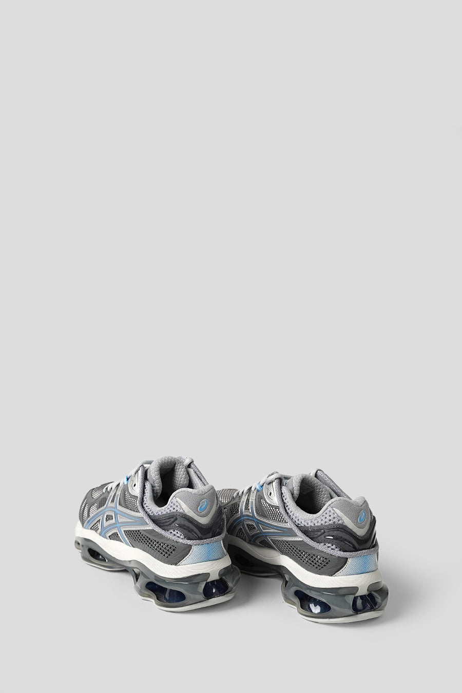 Asics - SNEAKERS GEL-KINETIC 2.0 PURE SILVER BLUE COAST - LE LABO STORE