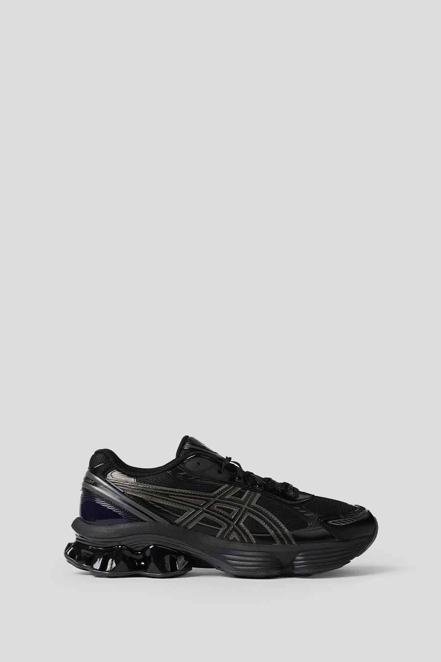 Asics - BLACK AND GRAPHITE GREY GEL-KINETIC FLUENT SNEAKERS - LE LABO STORE