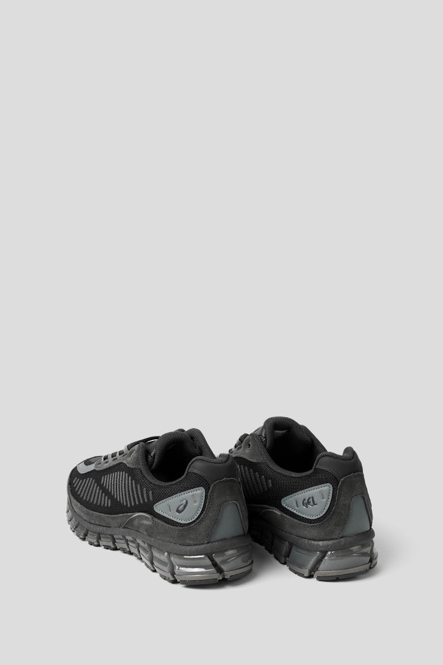 Asics - SNEAKERS GEL-QUANTUM 360 I AMP BLACK AND GRAPHITE GREY - LE LABO STORE