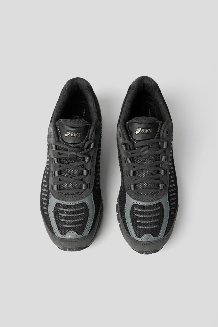 Asics - SNEAKERS GEL-QUANTUM 360 I AMP BLACK AND GRAPHITE GREY - LE LABO STORE