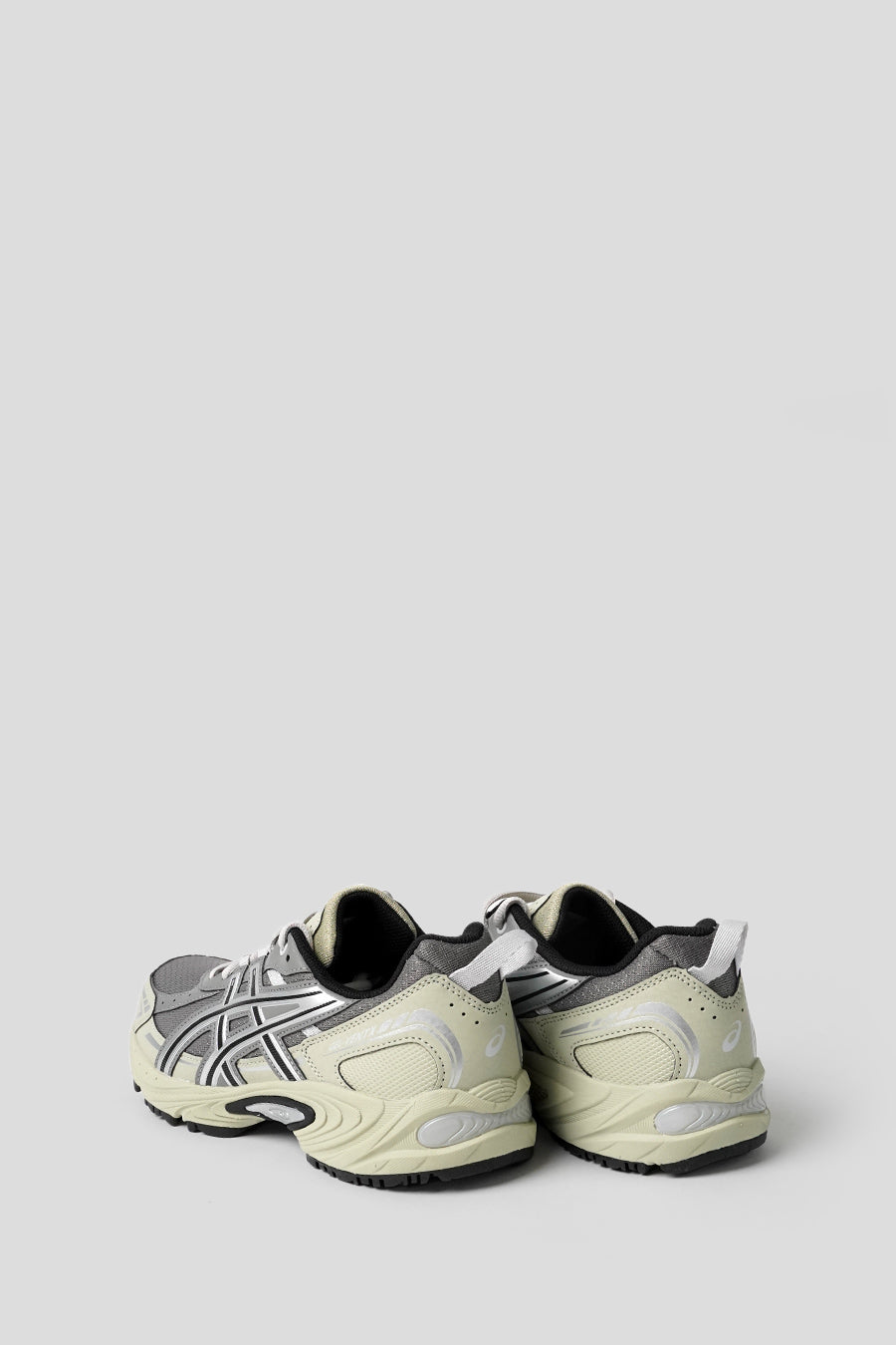 Asics - SNEAKERS GEL-VENTX CLAY GREY ET DRIED LEAF GREEN - LE LABO STORE