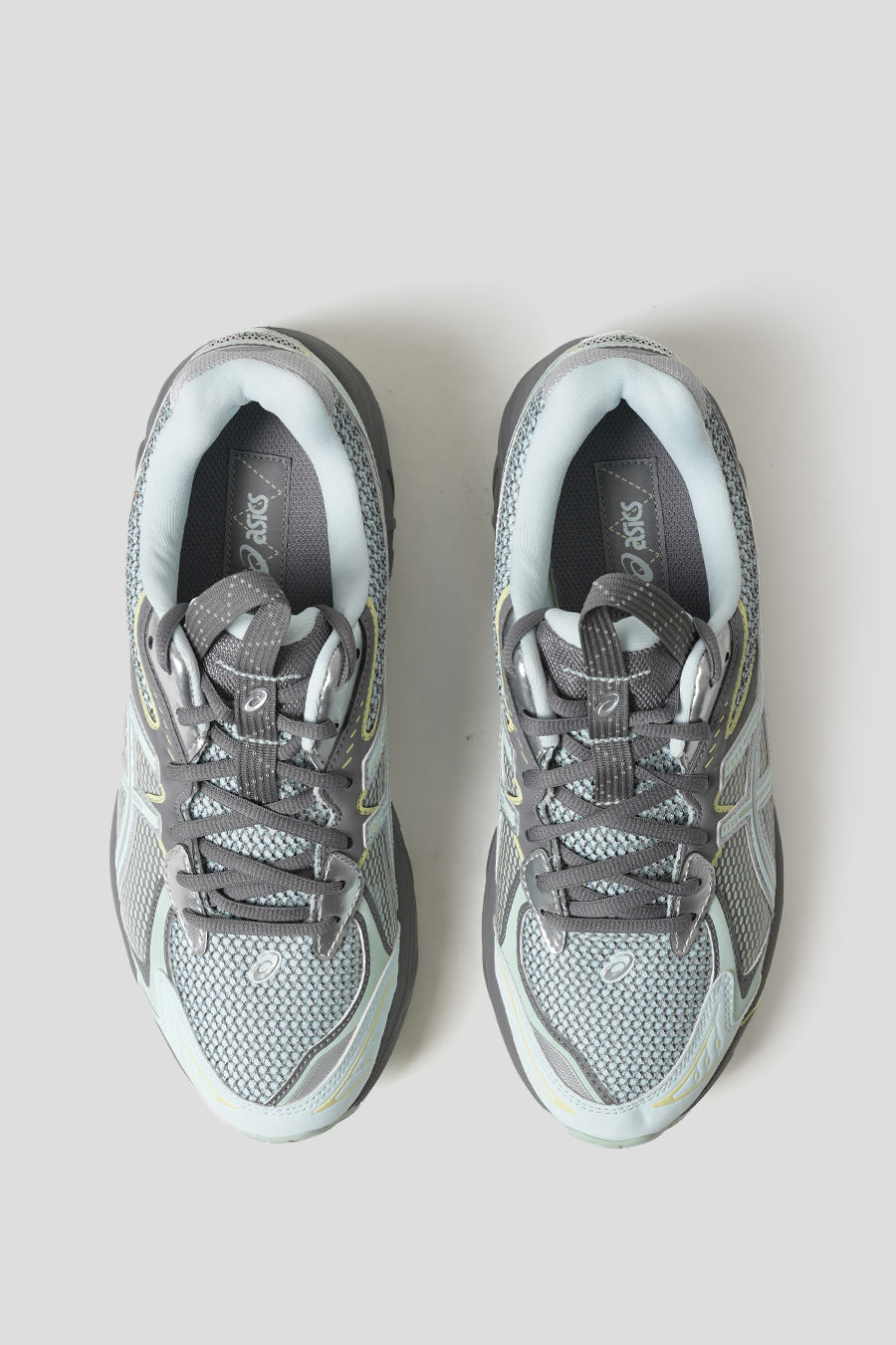 Asics - ARCTIC BLUE AND CARBON UB6-S GT-2160 SNEAKERS - LE LABO STORE