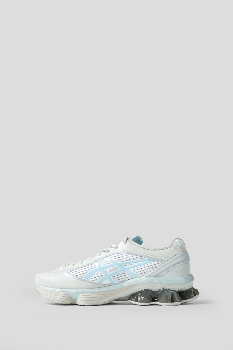 Asics - GLACIER GREY AND SOFT SKY US6-S GEL-KINETIC FLUENT SNEAKERS - LE LABO STORE