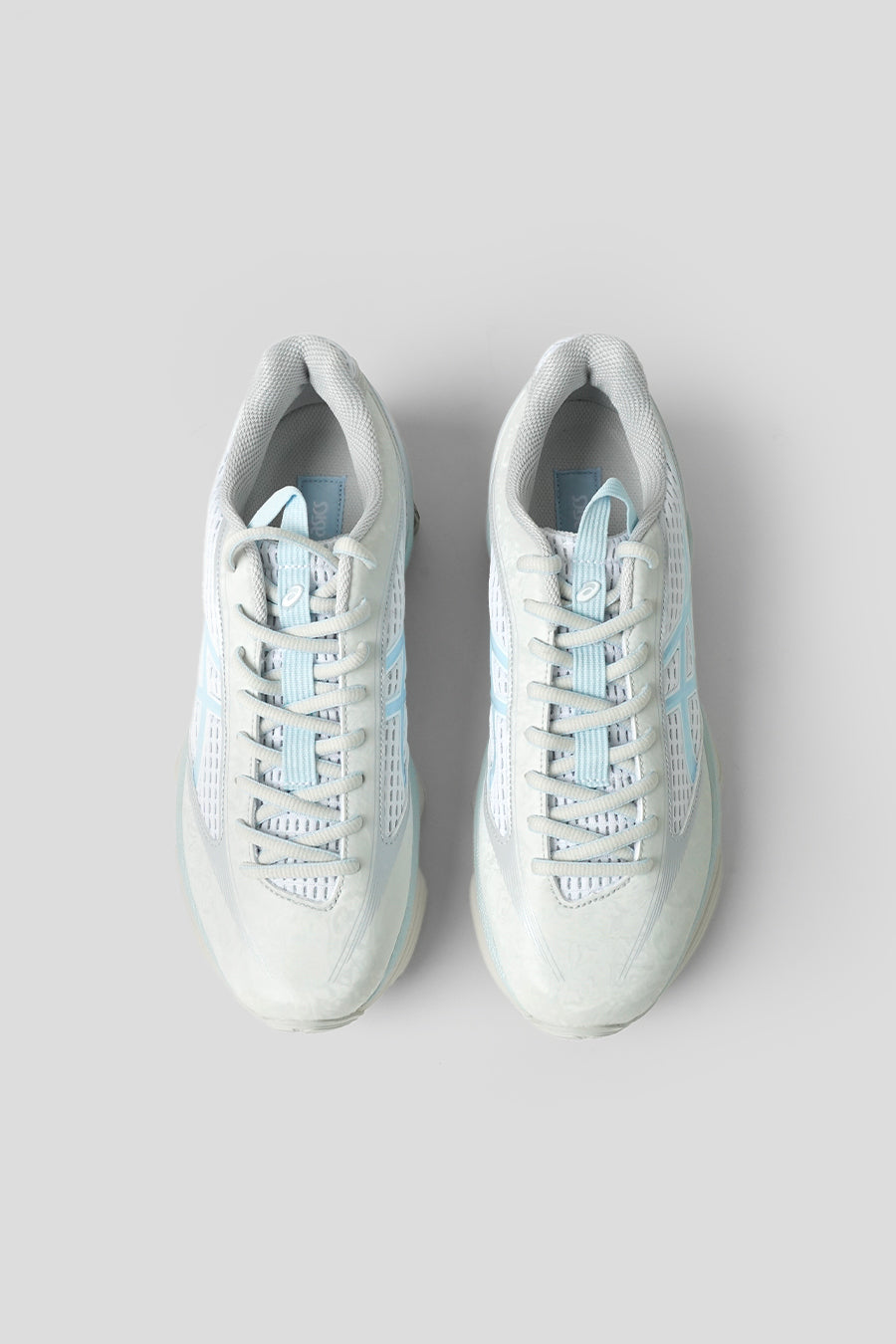 Asics - GLACIER GREY AND SOFT SKY US6-S GEL-KINETIC FLUENT SNEAKERS - LE LABO STORE