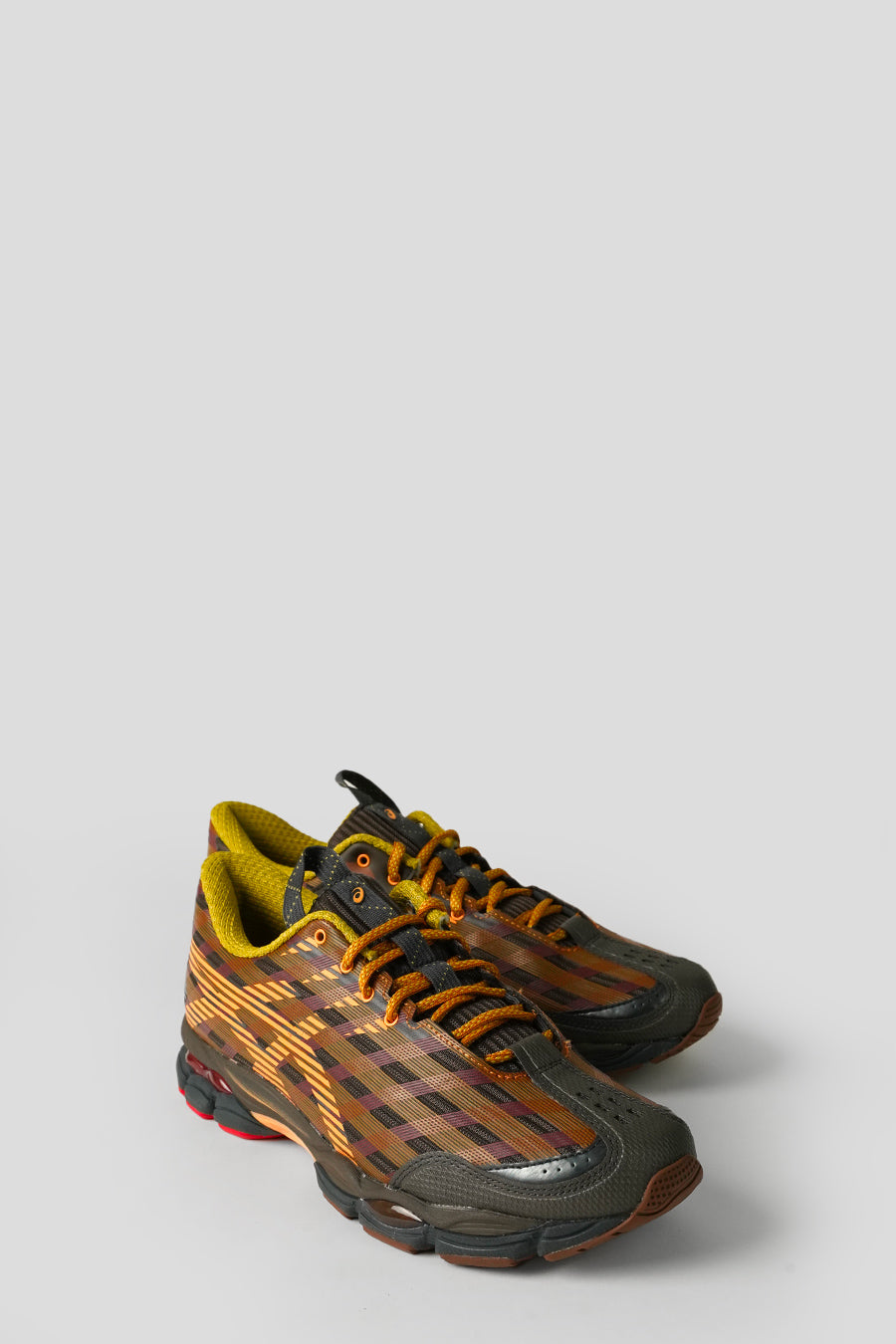 Asics - SNEAKERS US8-S GEL-SJ33 BLACK COFFEE AND ORANGE LILY - LE LABO STORE