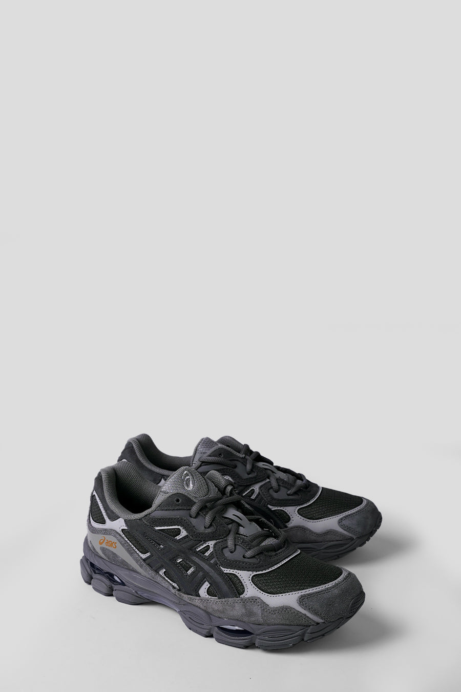 Asics - SNEAKERS GEL-NYC OBSIDIAN GREY - LE LABO STORE