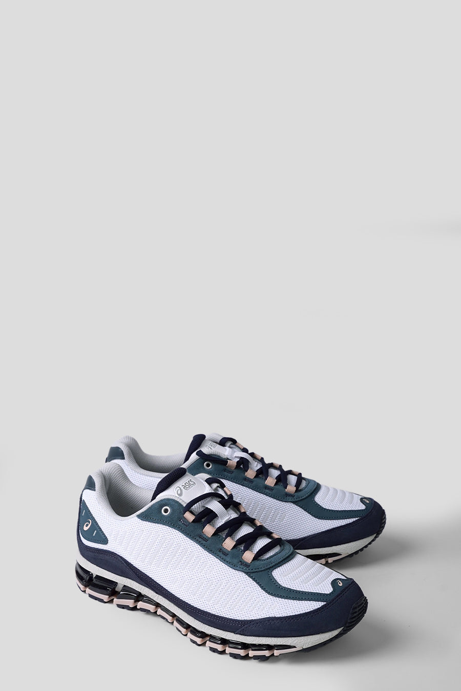 Asics - SNEAKERS GEL-QUANTUM 360 I AMP WHITE ET MIDNIGHT - LE LABO STORE