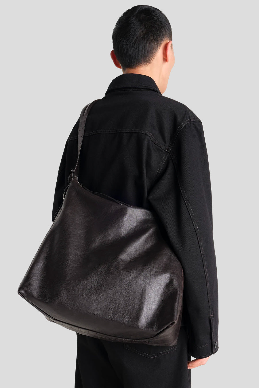 LEMAIRE - SAC BELTED HOBO CHOCOLAT FONCÉ - LE LABO STORE