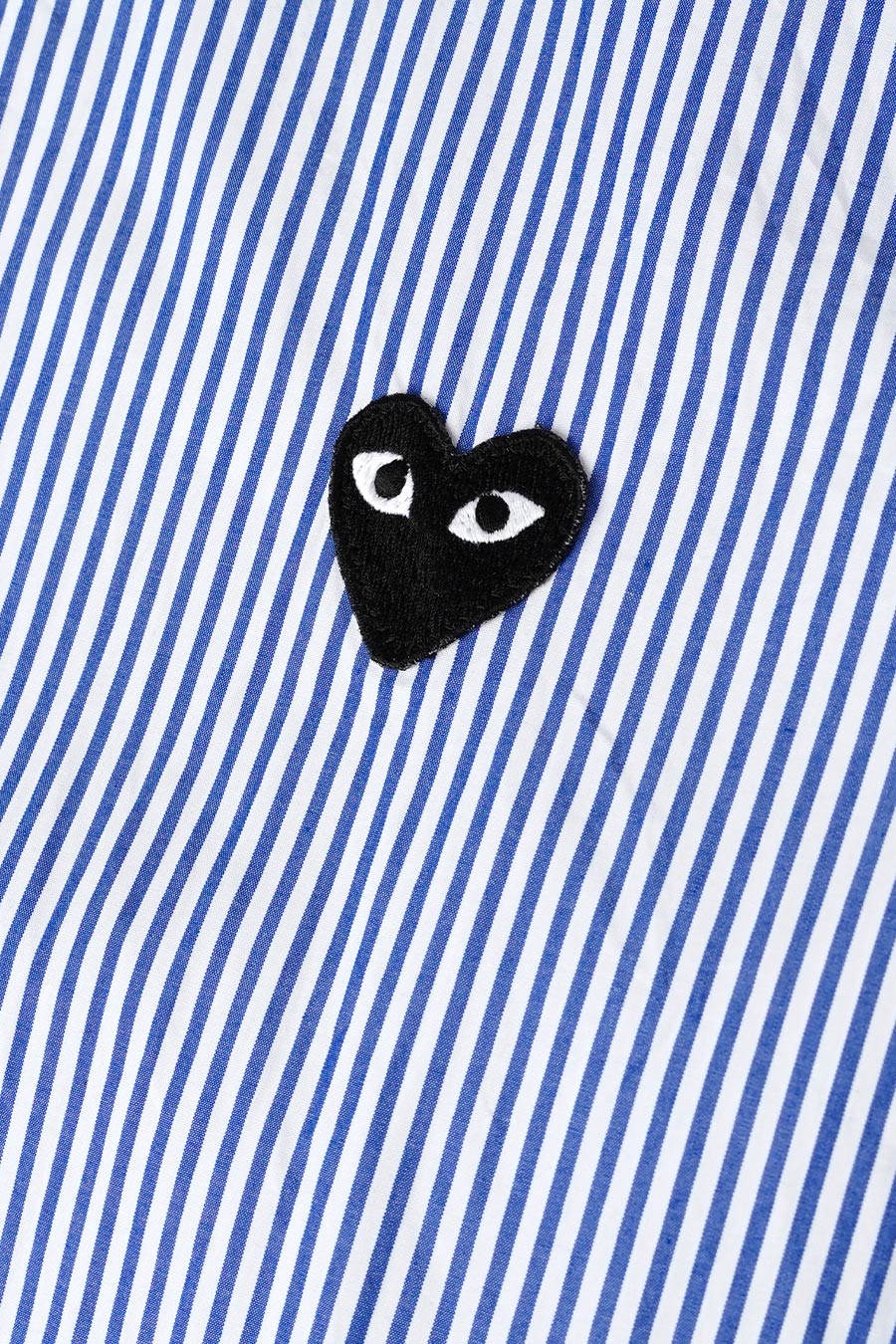 Comme des garçons PLAY BLUE AND WHITE BLACK HEART STRIPE SHIRT