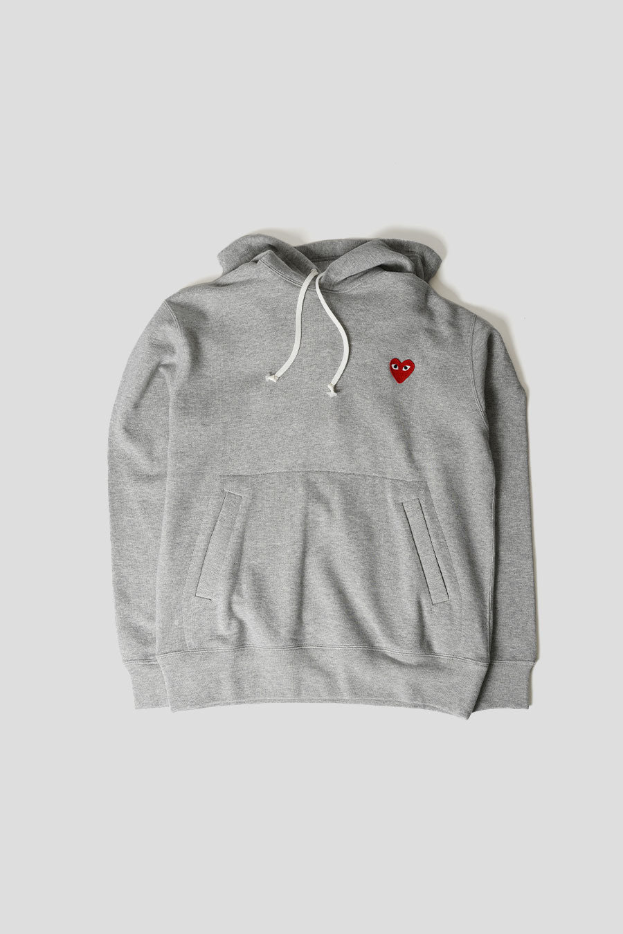 Comme des garçons PLAY - HOODIE GRIS COEUR ROUGE - LE LABO STORE