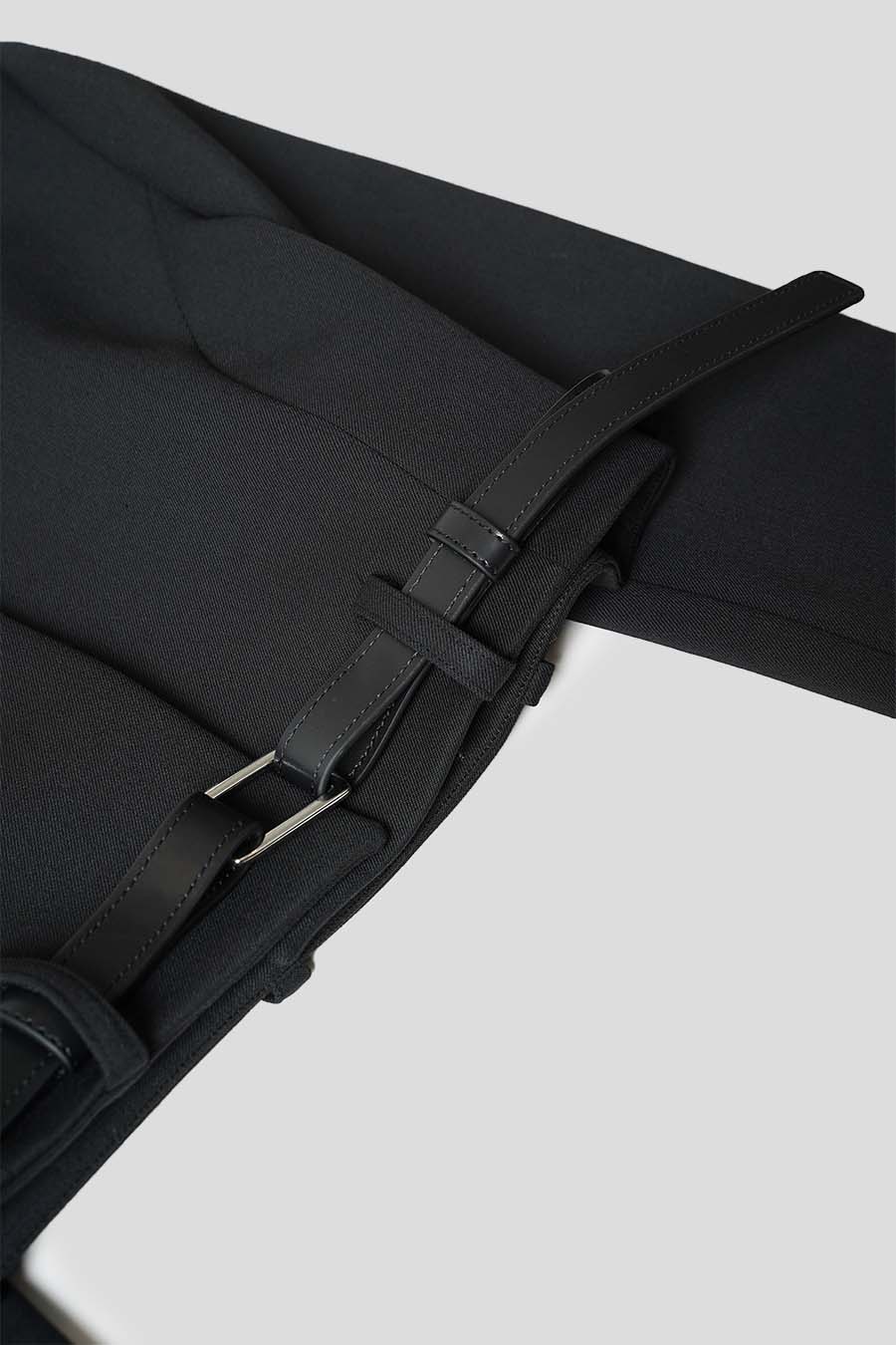 Coperni - VESTE CROPPED EN TROMPE-L'OEIL NOIRE - LE LABO STORE