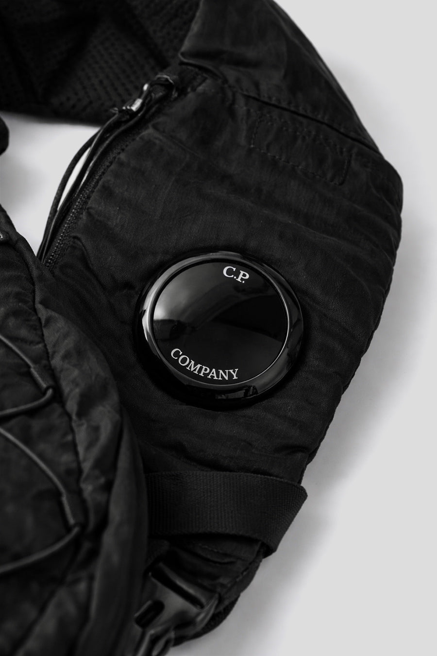 CP COMPANY - SAC NYLON B CROSSBODY NOIR - LE LABO STORE