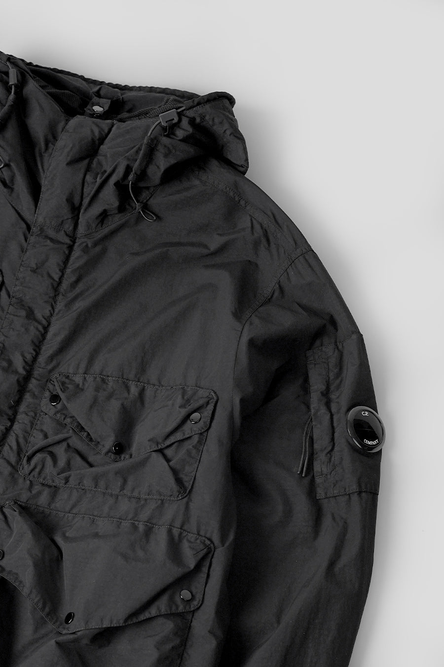 CP COMPANY - VESTE GOGGLE NYLON FLAT NOIRE - LE LABO STORE