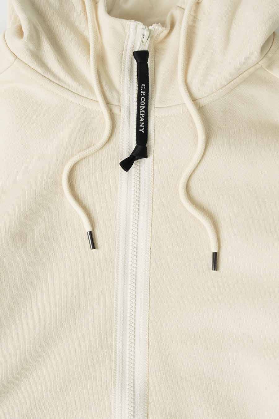 CP COMPANY - PISTACHIO SHELL DIAGONAL RAISED GOGGLE FLEECE HOODIE - LE LABO STORE