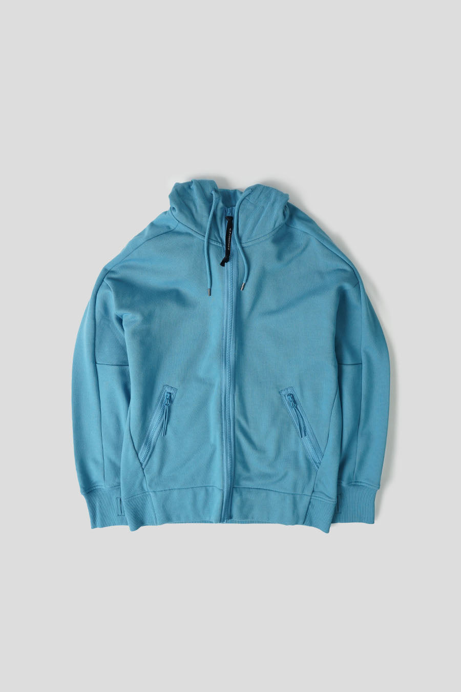 CP COMPANY - AEGEAN BLUE DIAGONAL RAISED GOGGLE FLEECE HOODIE - LE LABO STORE