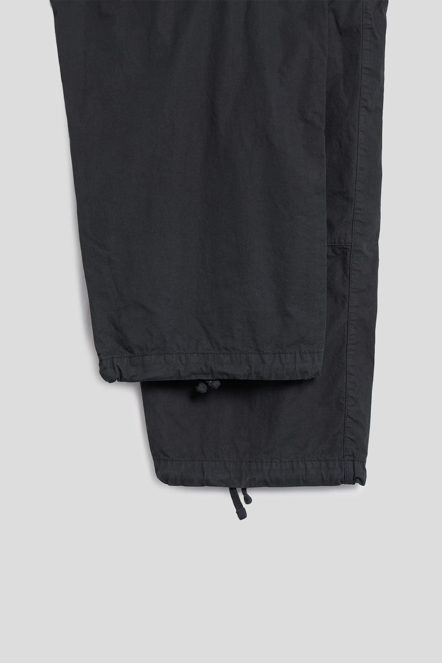 CP COMPANY - BLACK MICROREPS PEACHED PFD CARGO PANTS – LE LABO STORE