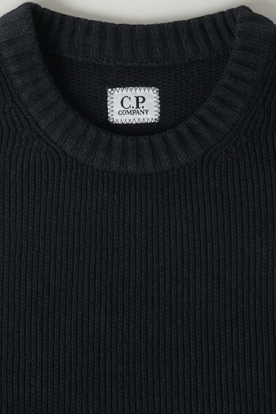 CP COMPANY - PULL CÔTELÉ ECLIPSE - LE LABO STORE