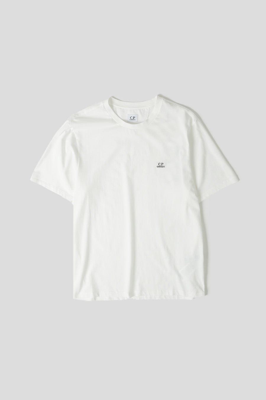 CP COMPANY - WHITE LOGO PATCH T-SHIRT IN JERSEY 30/1 - LE LABO STORE