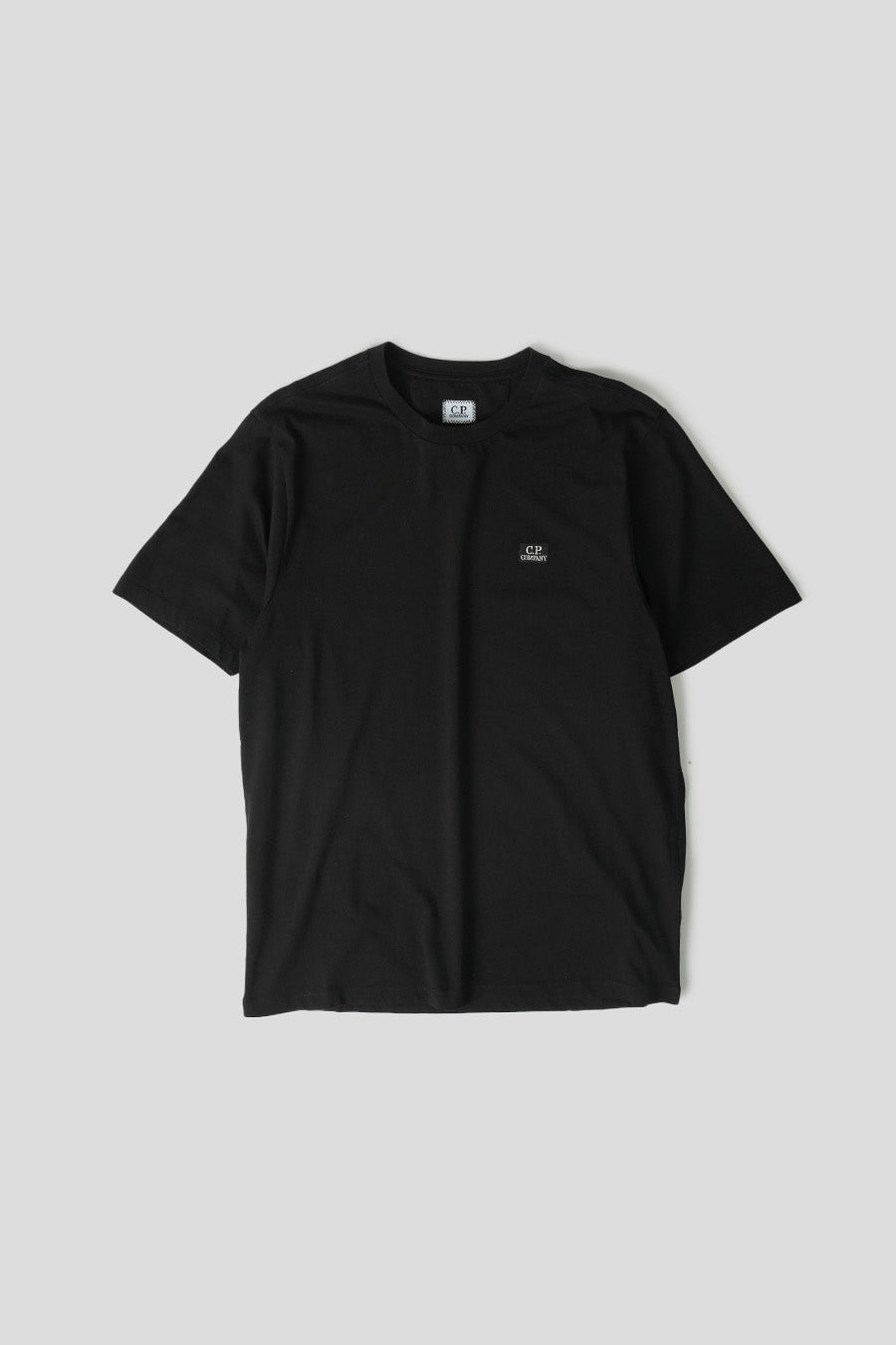 CP COMPANY - BLACK LOGO PATCH T-SHIRT IN JERSEY 30/1 - LE LABO STORE