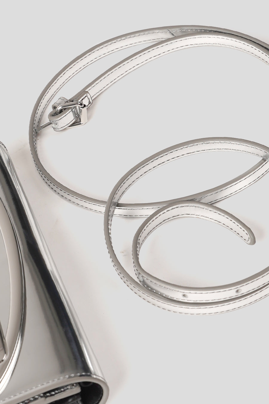 DIESEL - SAC PORTEFEUILLE EN CUIR EFFET MIROIR - LE LABO STORE