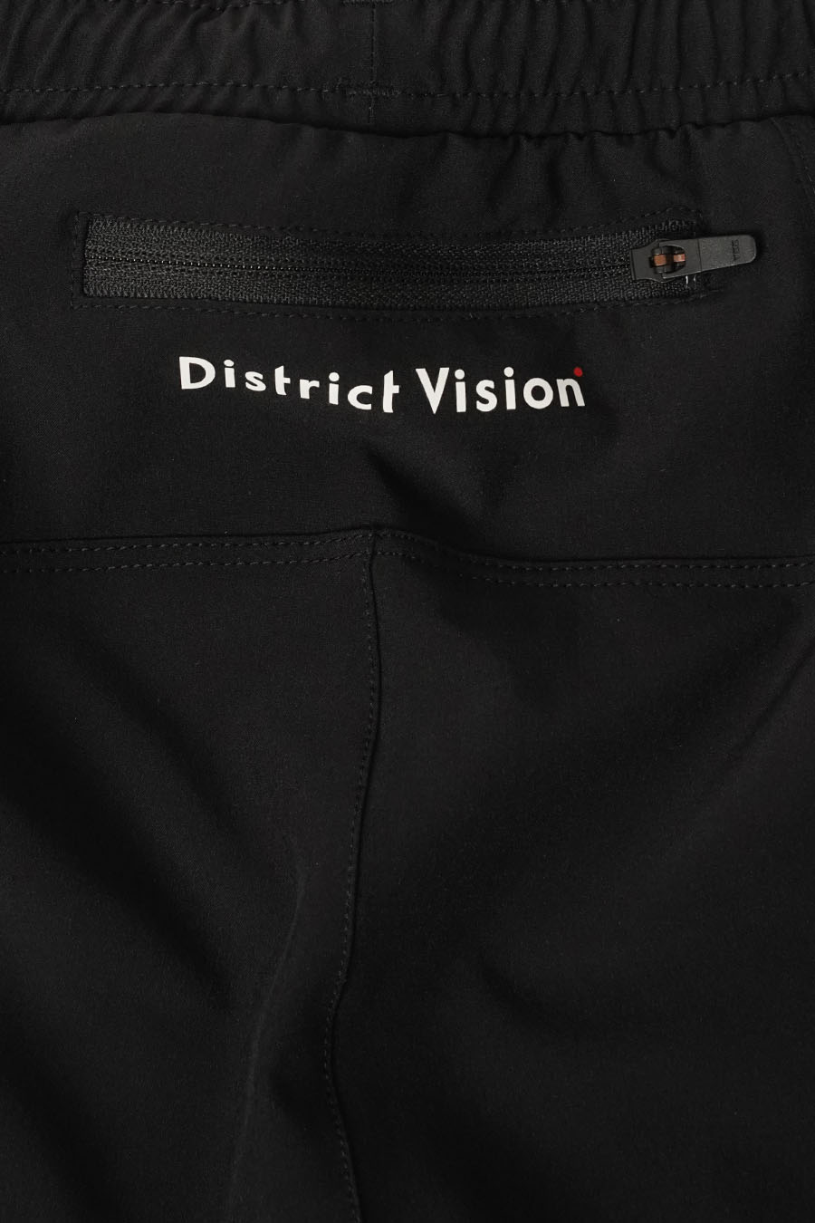 DISTRICT VISION - SHORT TRAIL LAYERED POCKETED NOIR - LE LABO STORE