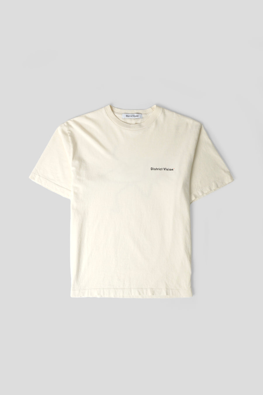 DISTRICT VISION - VINTAGE WHITE ARROW EYE T-SHIRT - LE LABO STORE