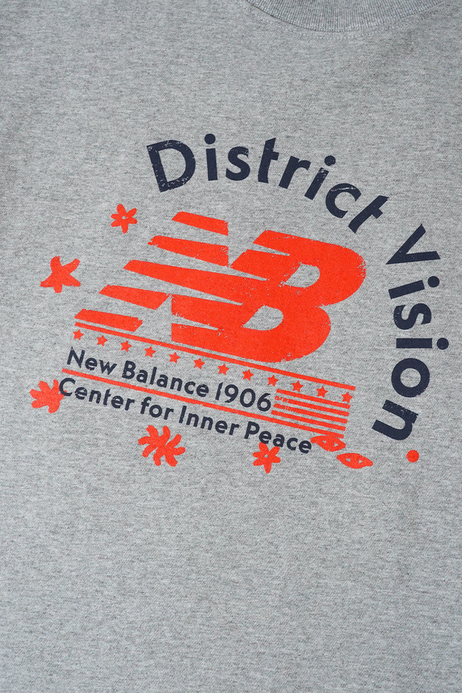 DISTRICT VISION - T-shirt en coton Californien DV + NB gris - LE LABO STORE