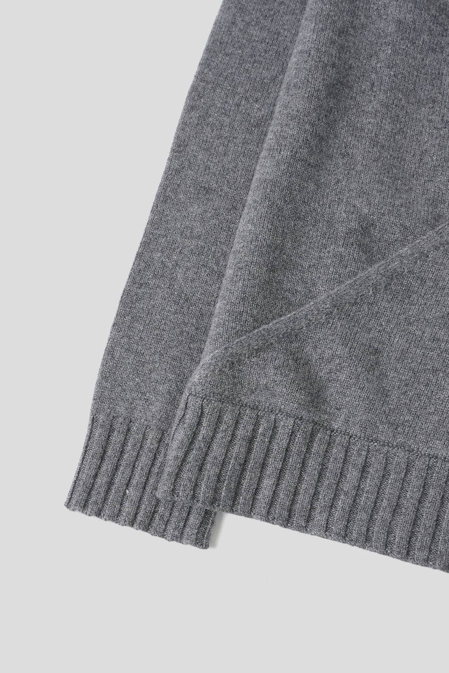 GIMAGUAS - PULL ZANTE GRIS - LE LABO STORE