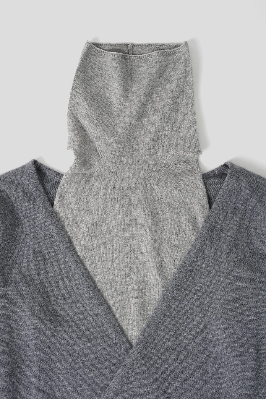 GIMAGUAS - GREY ZANTE PULL - LE LABO STORE