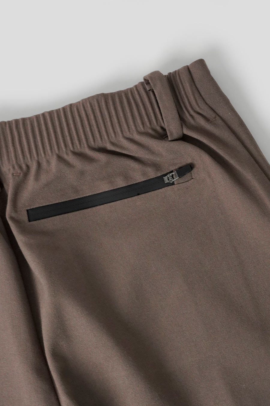 HIKING PATROL - PANTALON WAYPOINT DARK TAUPE - LE LABO STORE