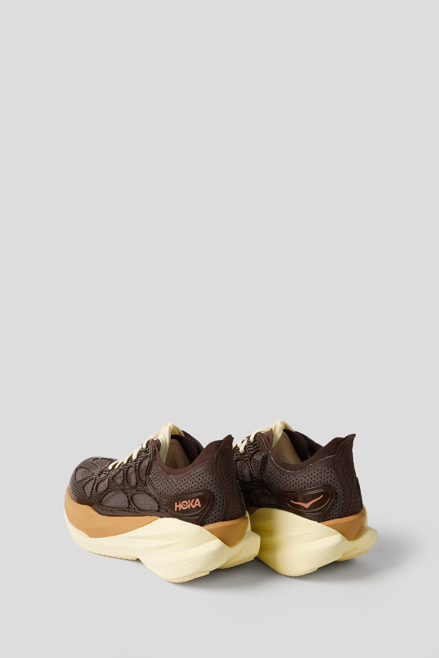 HOKA ONE ONE - SNEAKERS MACH X CAGED WALNUT ET MAPLE - LE LABO STORE