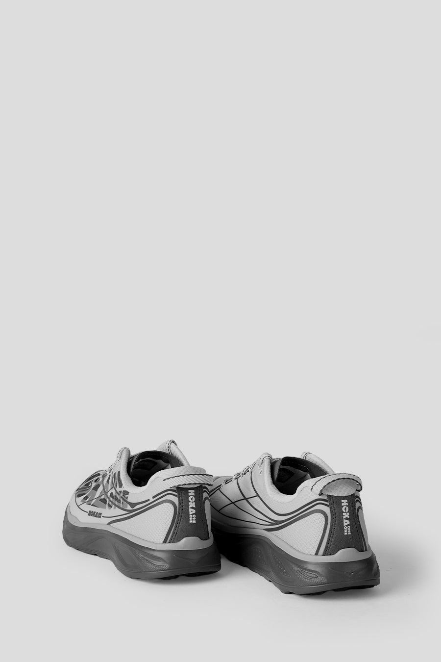 HOKA ONE ONE - SNEAKERS U HUAKA PRO COSMIC GREY ET SATELLITE GREY - LE LABO STORE
