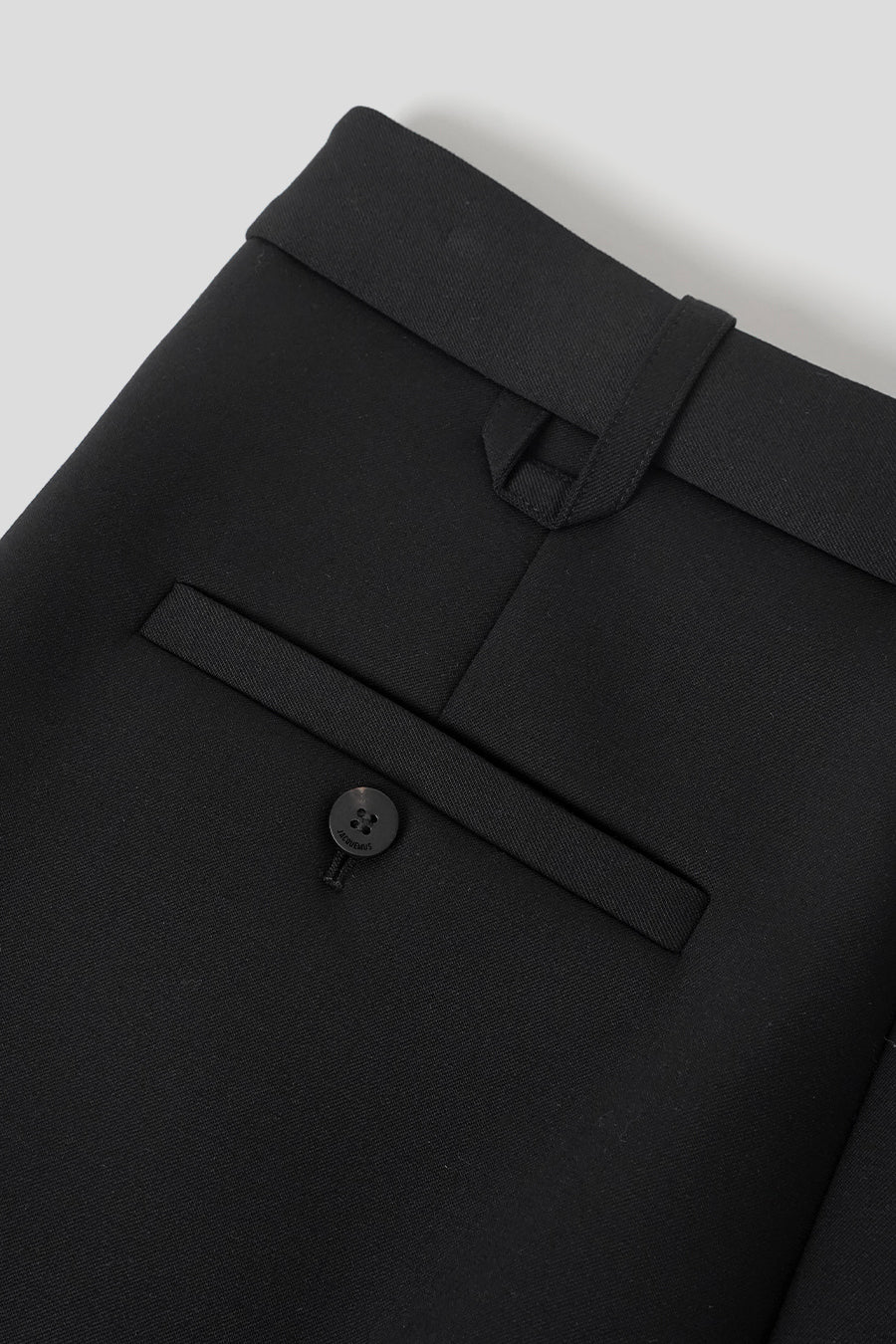 Jacquemus - LE PANTALON CITTA NOIR - LE LABO STORE