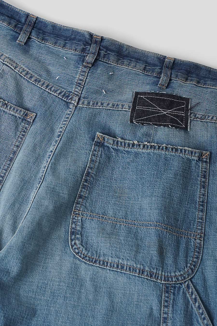 Maison Margiela - BLUE LOOSE-FIT JEANS - LE LABO STORE