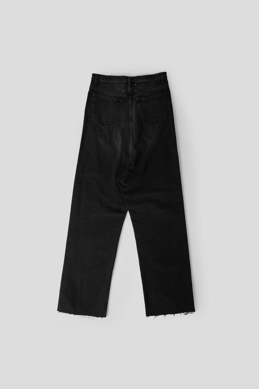 Maison Margiela - BLACK DROPPED-RISE JEAN - LE LABO STORE