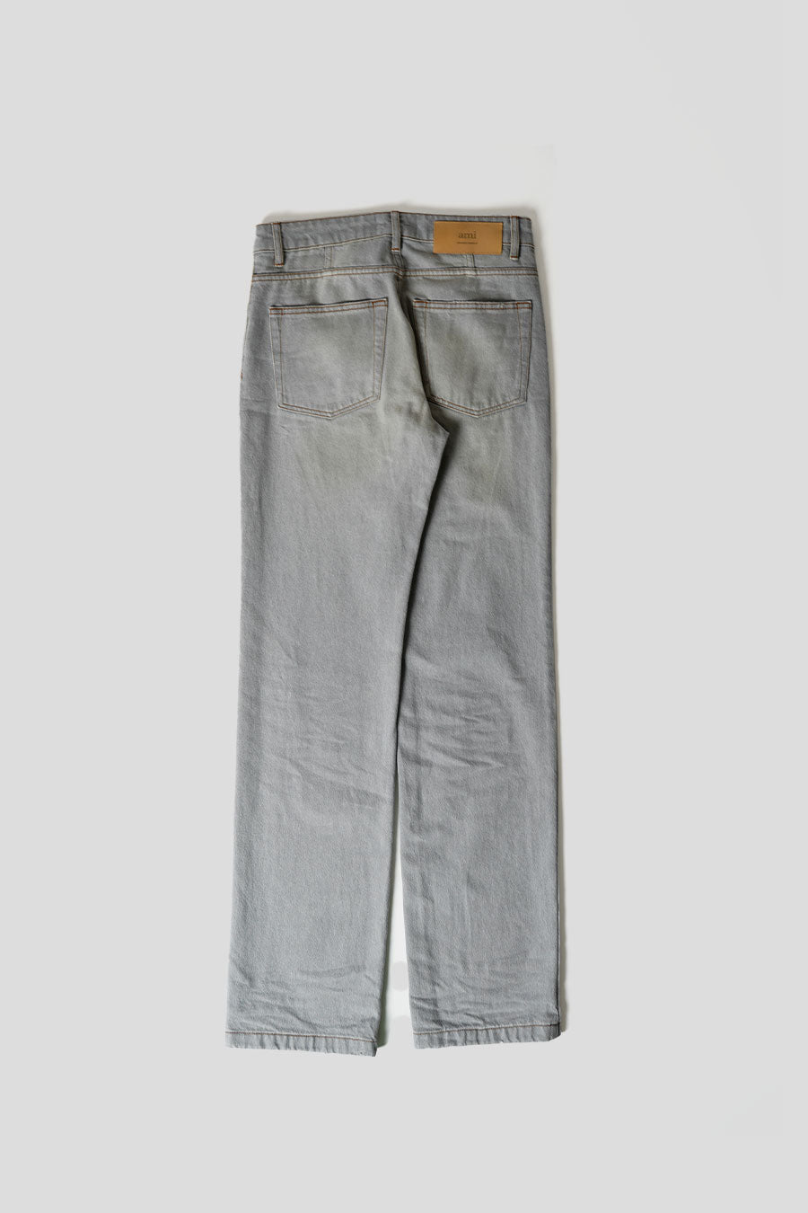 AMI PARIS - JEAN STRAIGHT FIT GRIS VINTAGE - LE LABO STORE