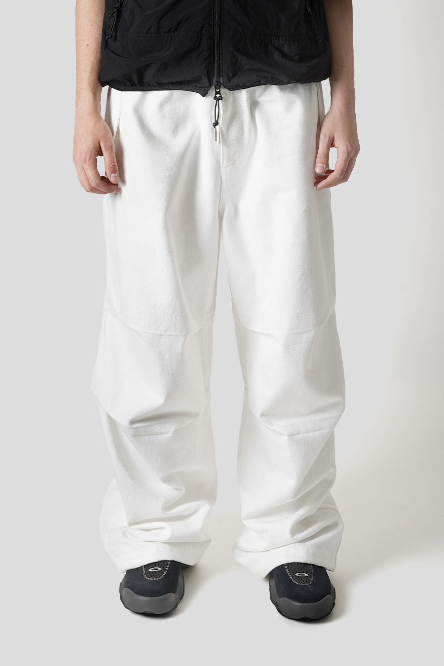 JIL SANDER - WHITE DRAPED KNEE PANTS