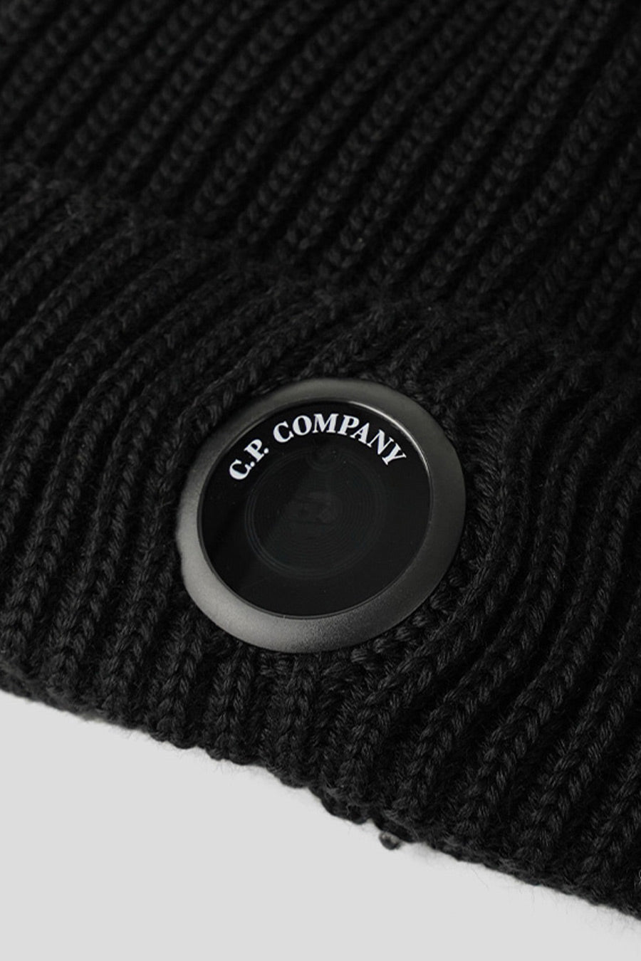 CP COMPANY - BLACK WOOL BEANIE - LE LABO STORE