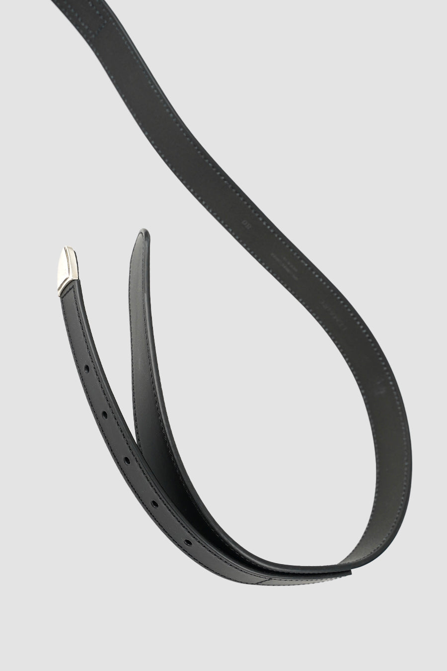 LEMAIRE - CEINTURE CUIR LISSE MINIMAL WESTERN NOIR - LE LABO STORE
