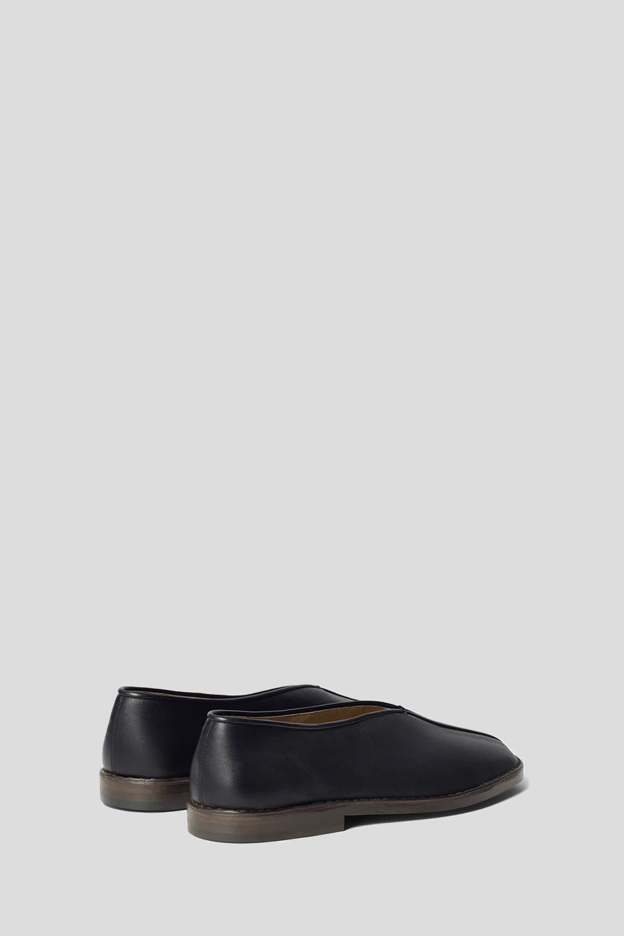 LEMAIRE - BLACK AND DARK CHOCOLATE FLAT PIPED SLIPPERS – LE LABO STORE