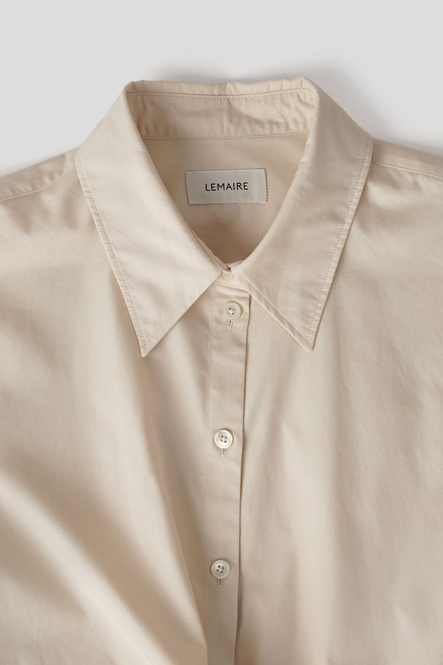 LEMAIRE - CHEMISE TWISTED À COL DROIT CRÈME - LE LABO STORE