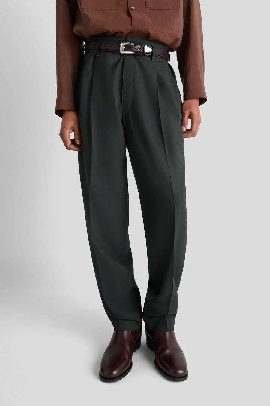 LEMAIRE - PANTALON PLEATED CHARBON - LE LABO STORE