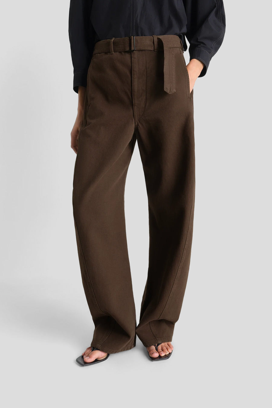 LEMAIRE - CACAO TWISTED BELTED PANTS - LE LABO STORE