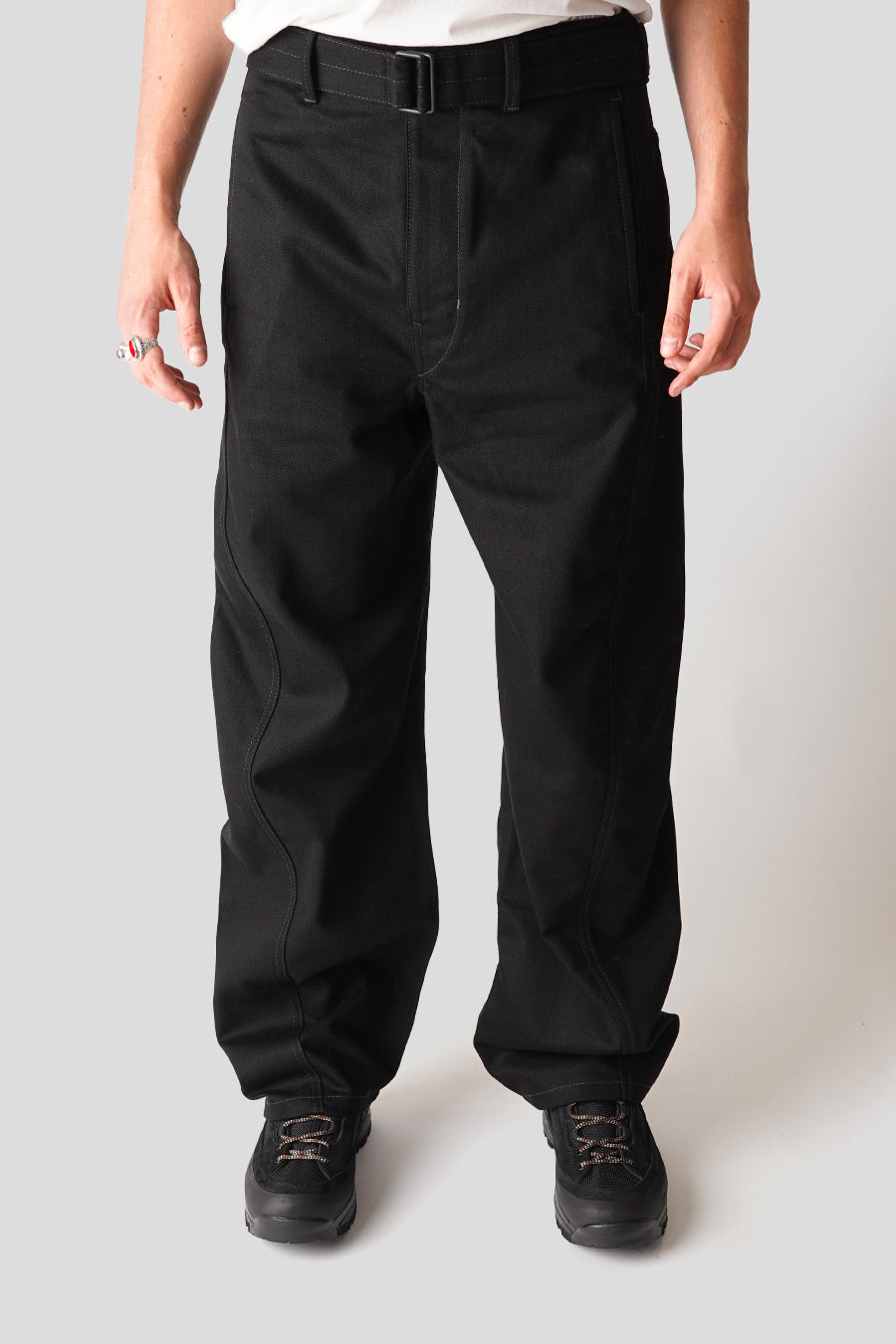 LEMAIRE - BLACK TWISTED BELTED PANTS