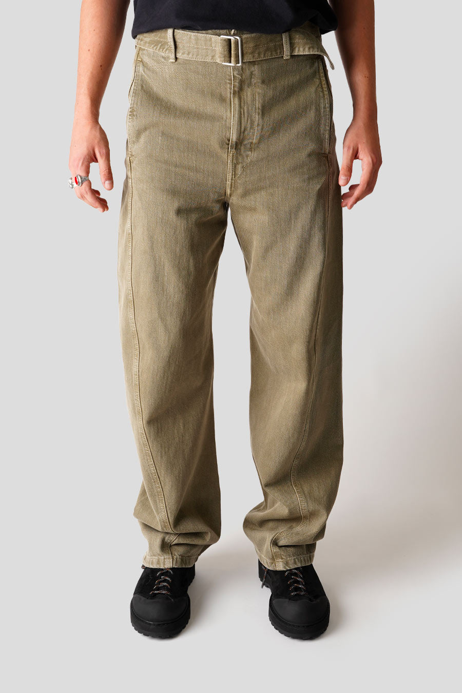 LEMAIRE - PANTALON TWISTED CEINTURÉ OLIVE - LE LABO STORE