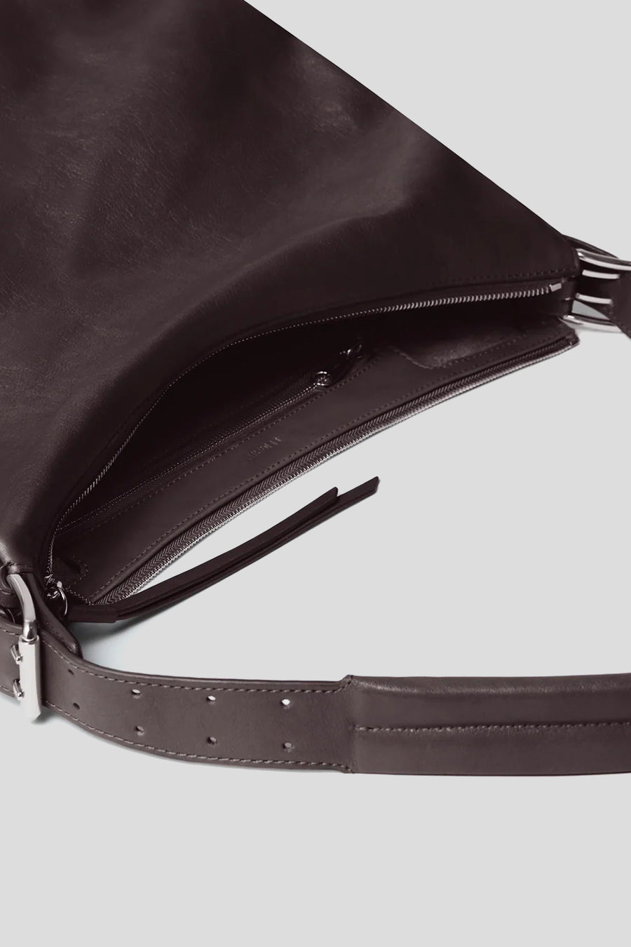 LEMAIRE - SAC BELTED HOBO EN CUIR MARRON FONCÉ - LE LABO STORE