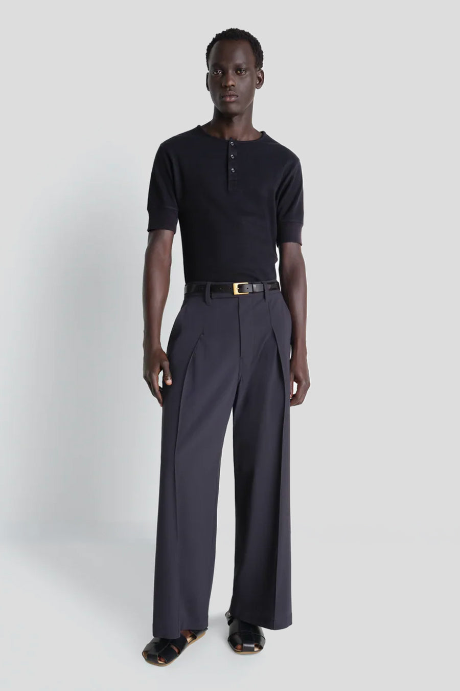 LEMAIRE - T-SHIRT RIB HENLEY NOIR - LE LABO STORE