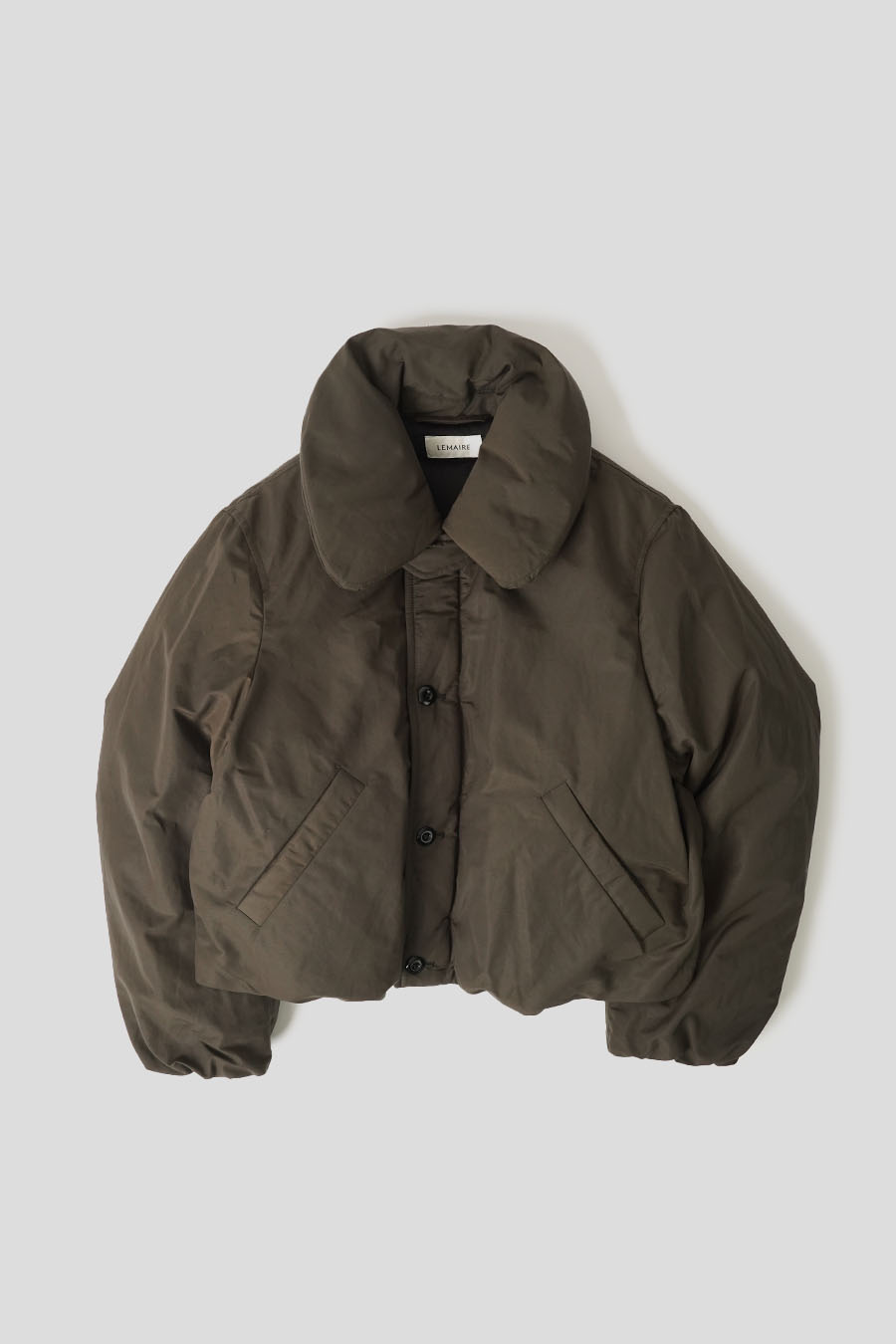 LEMAIRE - DOUDOUNE COURTE MATELASSÉE ESPRESSO FONCÉ - LE LABO STORE