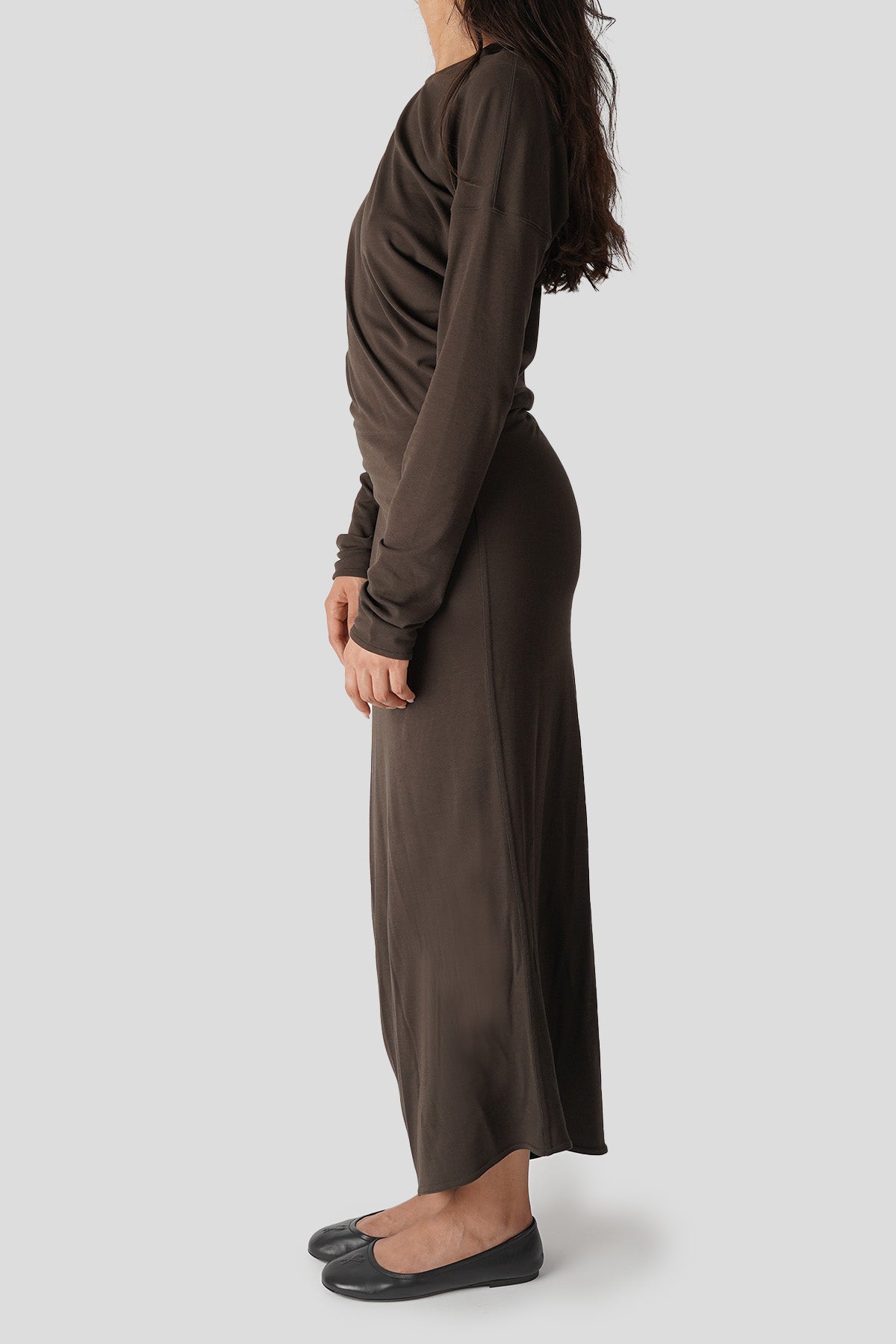 LEMAIRE - DARK ESPRESSO LONG SLEEVE TWISTED DRESS  - LE LABO STORE
