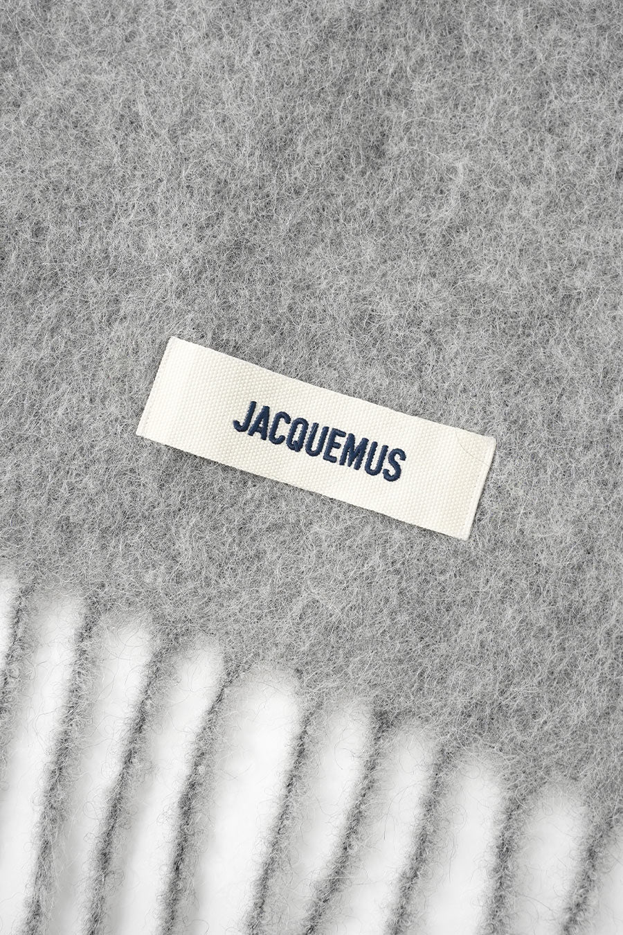 Jacquemus - L'ÉCHARPE CARRO GRISE - LE LABO STORE
